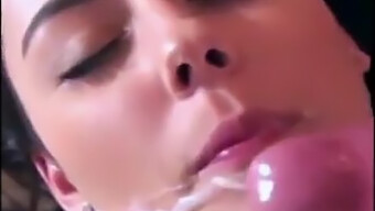 Kasvojen Cumshot Ja Hardcore Vitun Pov Video