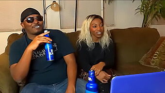 King Cure And Crystal Cooper'S Steamy Webcam Session: A Review