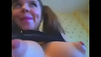 Adora Estos Pezones Paraditos En Este Video Tan Excitante